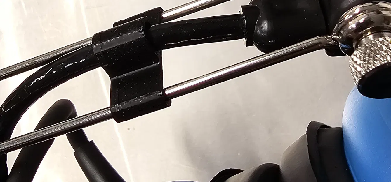 Kẹp Mic Tai Nghe Hàng Không Sigtronics - Image 1