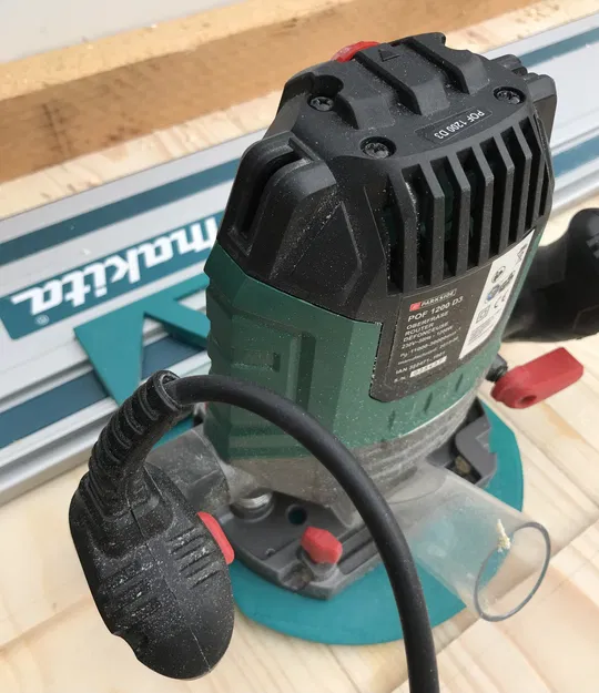 Makita guiderail to Parkside Router - Image 1