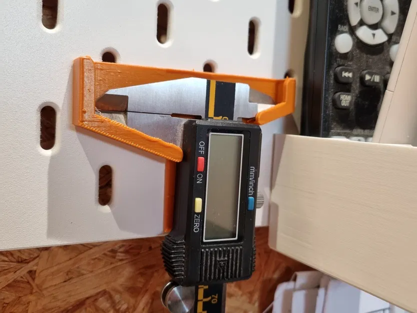 Skadis caliper mount (minimalist) - Image 1