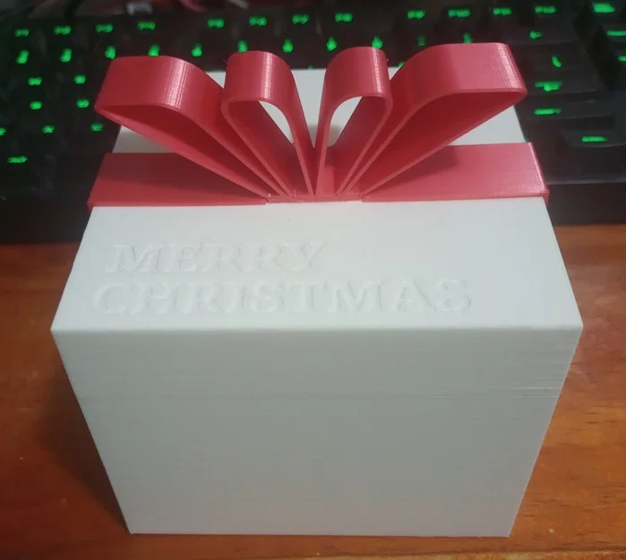 Christmas Gift Box - Image 1