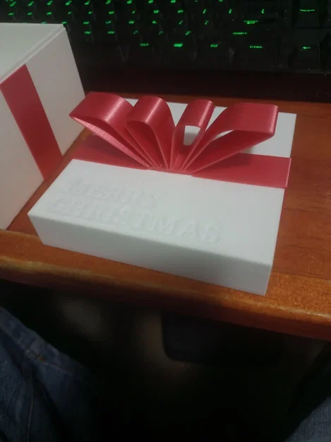 Christmas Gift Box - Image 3