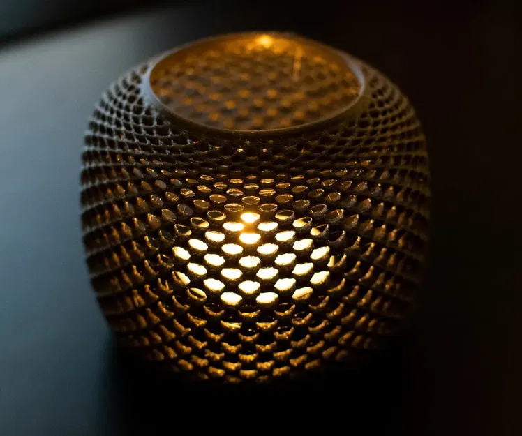 Tea Light/Candle Holder - Image 1
