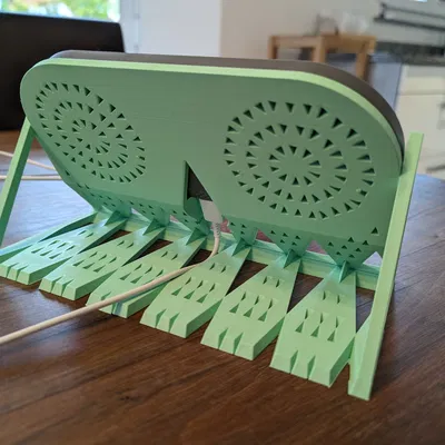 Đế điều chỉnh cho sạc không dây hai điện thoại