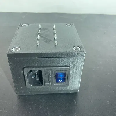 Hộp điện / Ổ cắm IEC 320 C14