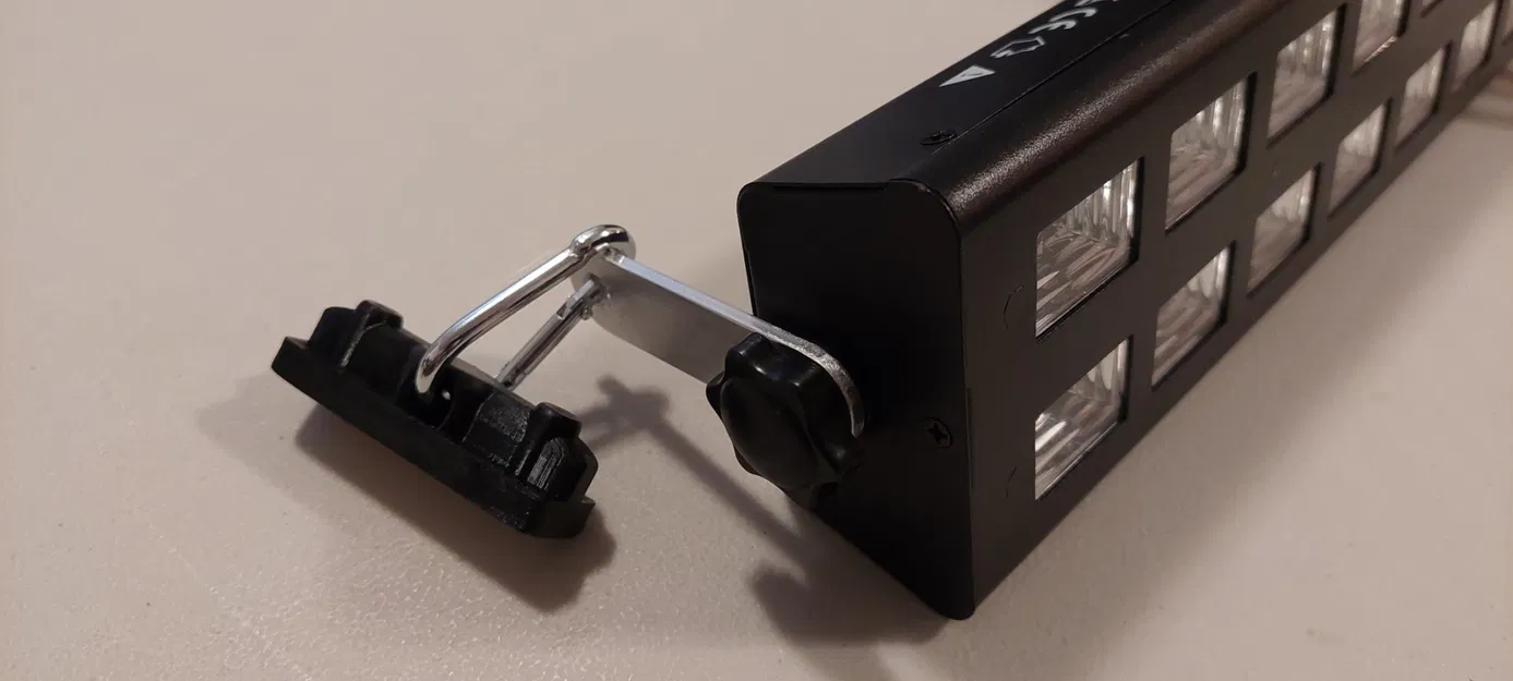 Heavy Duty Magnetic Hanger - Eyelet, with Removal Hand Tool - Image 2