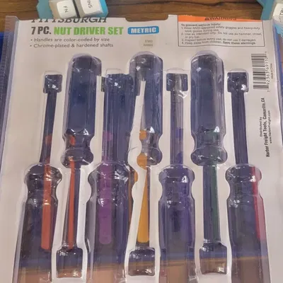 Kẹp Dụng Cụ Siết Đai Ốc Gridfinity 7 Món Pittsburg Harbor Freight