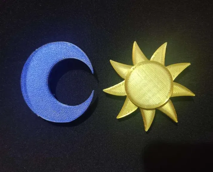 Móc khóa Cặp Đôi Mặt Trời & Mặt Trăng - Image 1