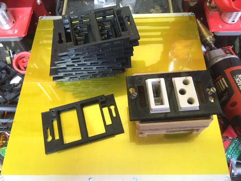 Khay Giữ Bộ Cơ Simon 24 - Image 1