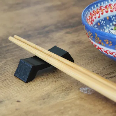 Chặn Đũa/Dụng Cụ Ăn Uống Đơn Giản