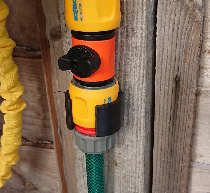 Collection of Hose Pipe Brackets, Clamps & Standoff's - Image 2