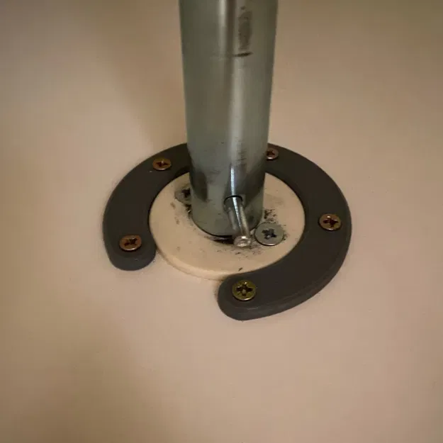 Ikea UTRUSTA corner cabinet carousel base fix - Image 1