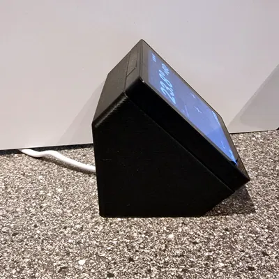 Giá Đỡ Shelly Wall Display Nghiêng 45°