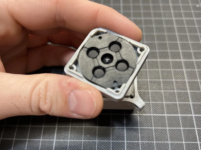 Holder AirTag kiểu Game Boy (CẬP NHẬT) - Image 15