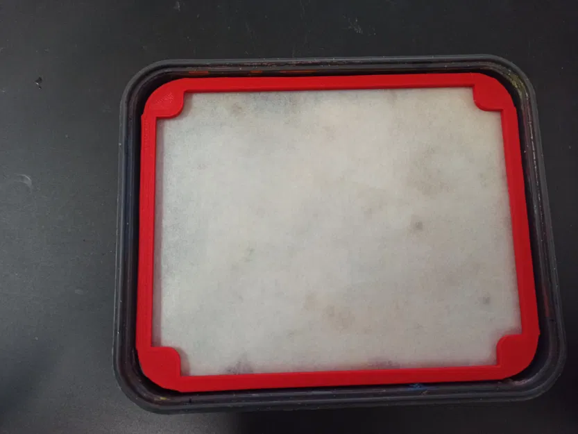 Nắp Đậy Bên Trong AK Wet Palette - Image 1