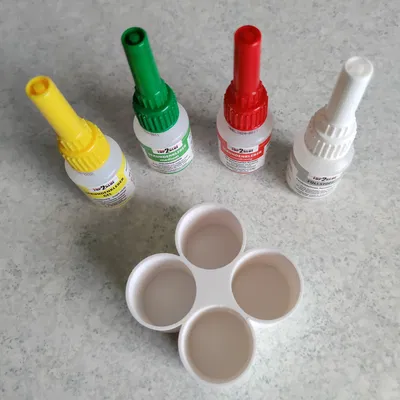 Kệ Đựng Keo Siêu Dính / Tray for superglue