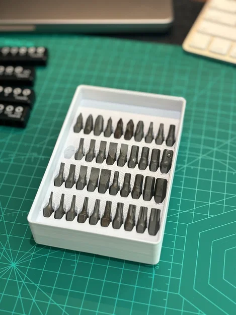 40 Lỗ Giữ Mũi Khoan Lục Giác Gridfinity 3x2 (Cao 4U) - Image 1