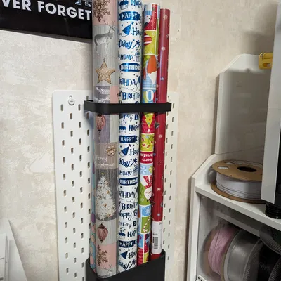 Giá Treo Giấy Gói Quà Dọc (Cũng Dùng Được Cho Ikea Skadis)