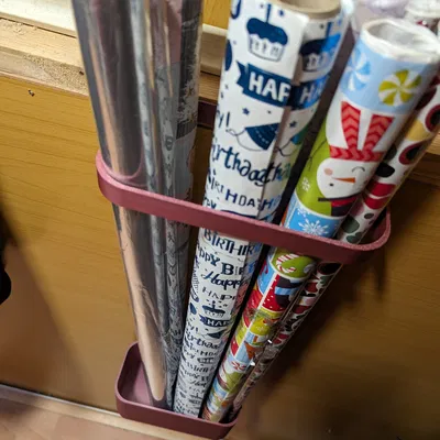 Giá Treo Giấy Gói Quà Dọc (Cũng Dùng Được Cho Ikea Skadis)