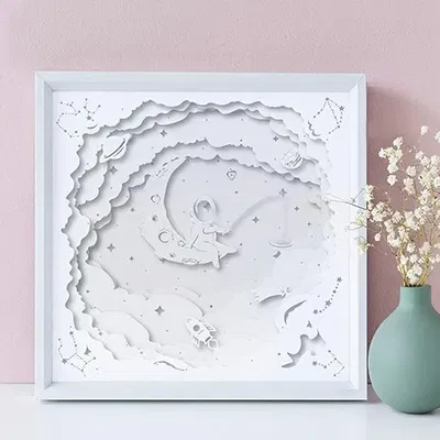 Hộp đèn phi hành gia Spaceman