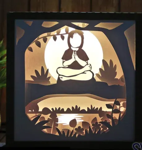 Mô hình Little Girl Praying lightbox - Image 1