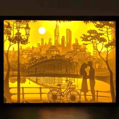 Valentine Trong Hộp Đèn Hồ