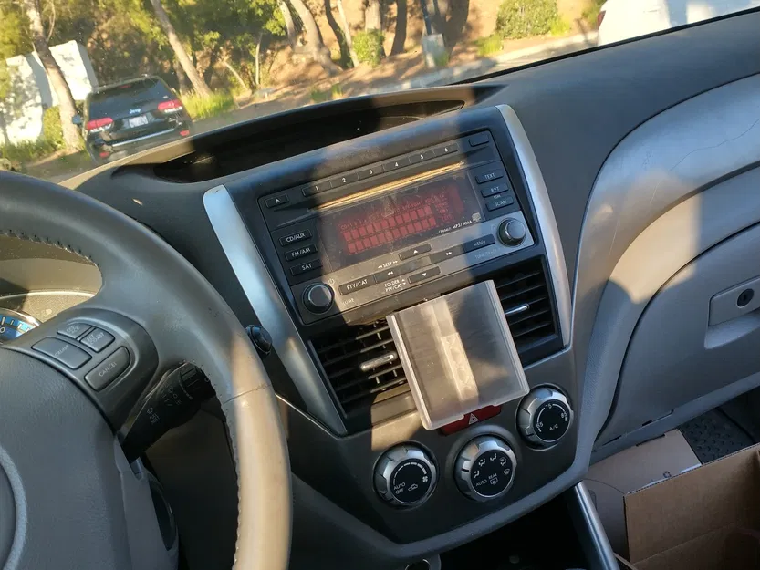 Giá đỡ điện thoại cho Subaru Forester SH (2009-2013) - Image 4