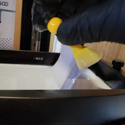 Chốt Vệ Sinh Thùng Nhựa Resin