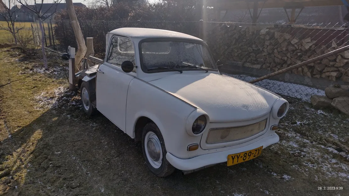 Tay nắm cửa trong Trabant - Image 1