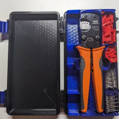 Iwiss IWS3220M Rugged case with 8 storage compartments