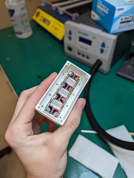 Hộp Phân Phối Điện Cột - Image 3