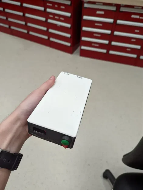 Vỏ ATU-100 Auto Tuner với Đầu nối SO-239 - Image 4