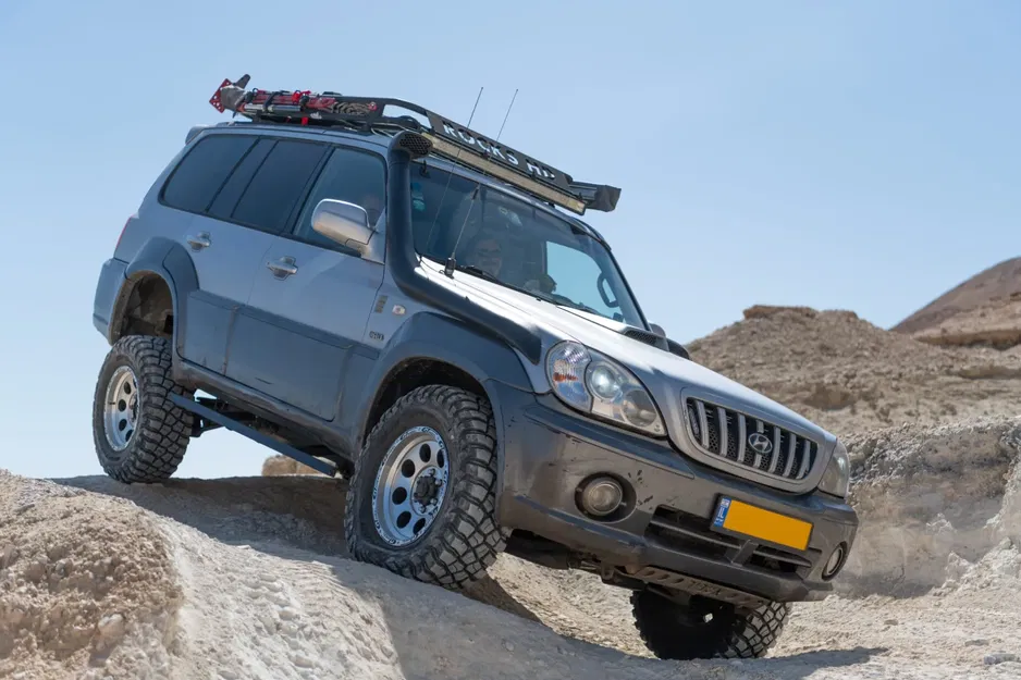 Chao Đèn LED Hyundai Terracan - Image 6