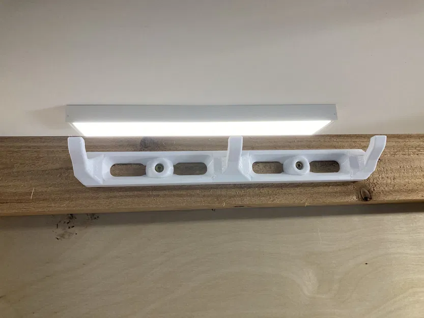 Móc Treo Đồ Ba Móc Kích Thước Lớn - Image 1