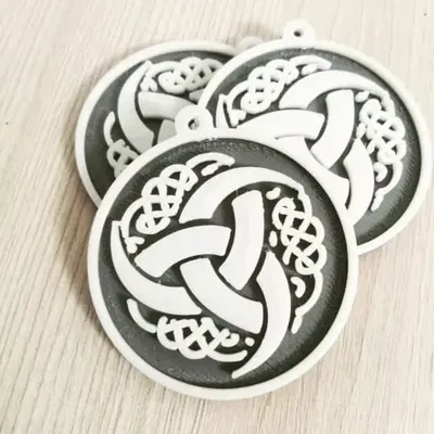 Mặt dây chuyền Celtic