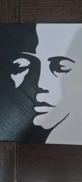 Tác Phẩm Nghệ Thuật Trang Trí Cho Khung - Image 1