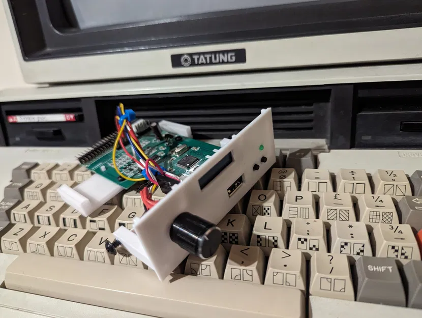 Tatung Einstein TC-01 Gotek Bracket - Image 1