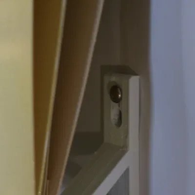 Vinyl or picture holder