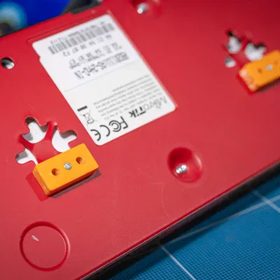 Giá Đỡ Ray DIN Cho Mikrotik RB2011