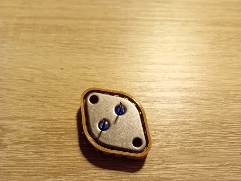 Nắp Che Transistor Kim Loại (PET-G) - Image 5