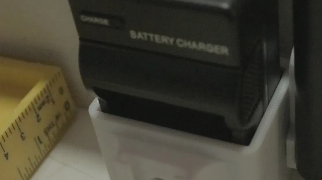 Giá Gắn Sạc Pin Viltrox VL-162T - Image 3