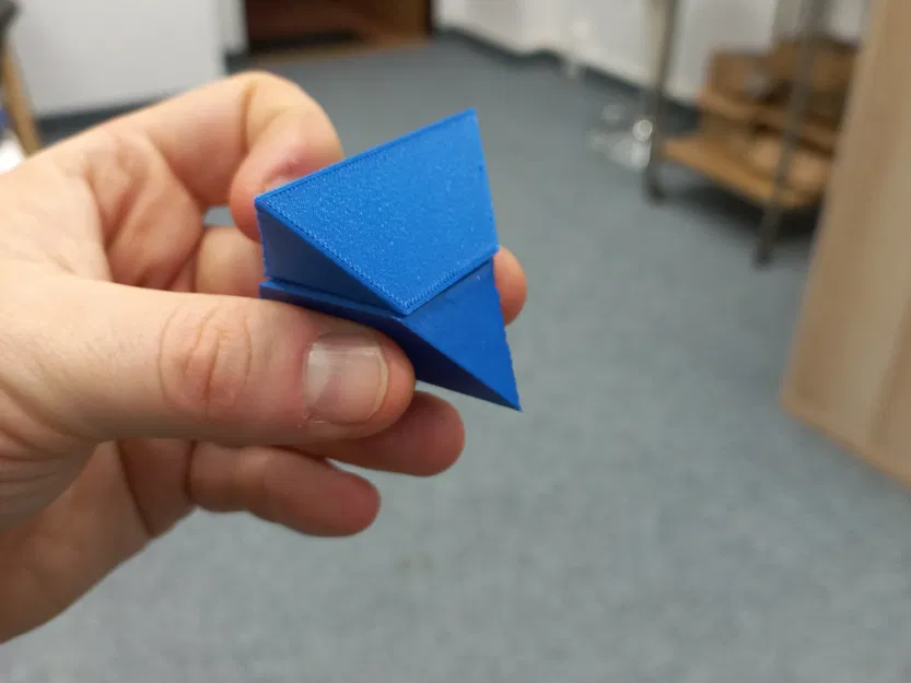 Tetrahedron puzzle - Image 1