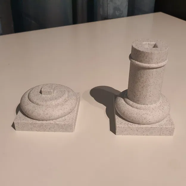 Chân Đế Trưng Bày Cột La Mã - Image 3