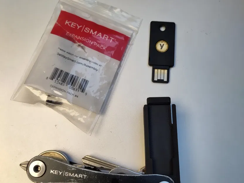 Chỗ Gắn Yubikey Cho Keysmart - Image 1