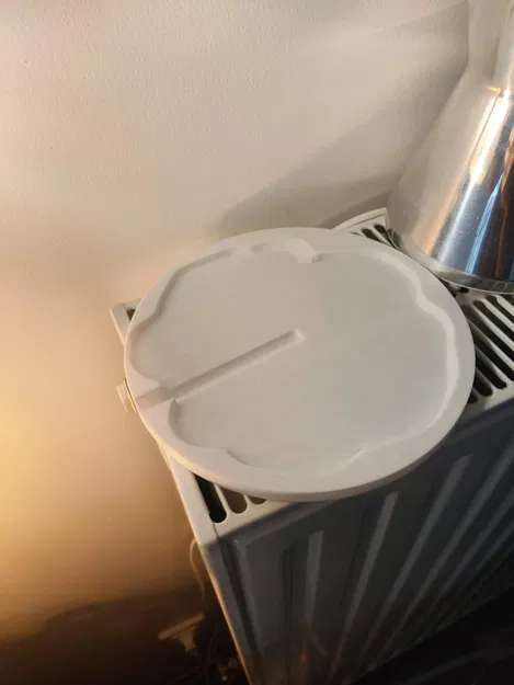 Đế Tên Lửa Mặt Trăng - Image 3