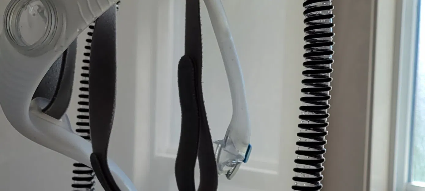 Móc Treo Rèm Tắm (Ống Dây CPAP) - Image 2