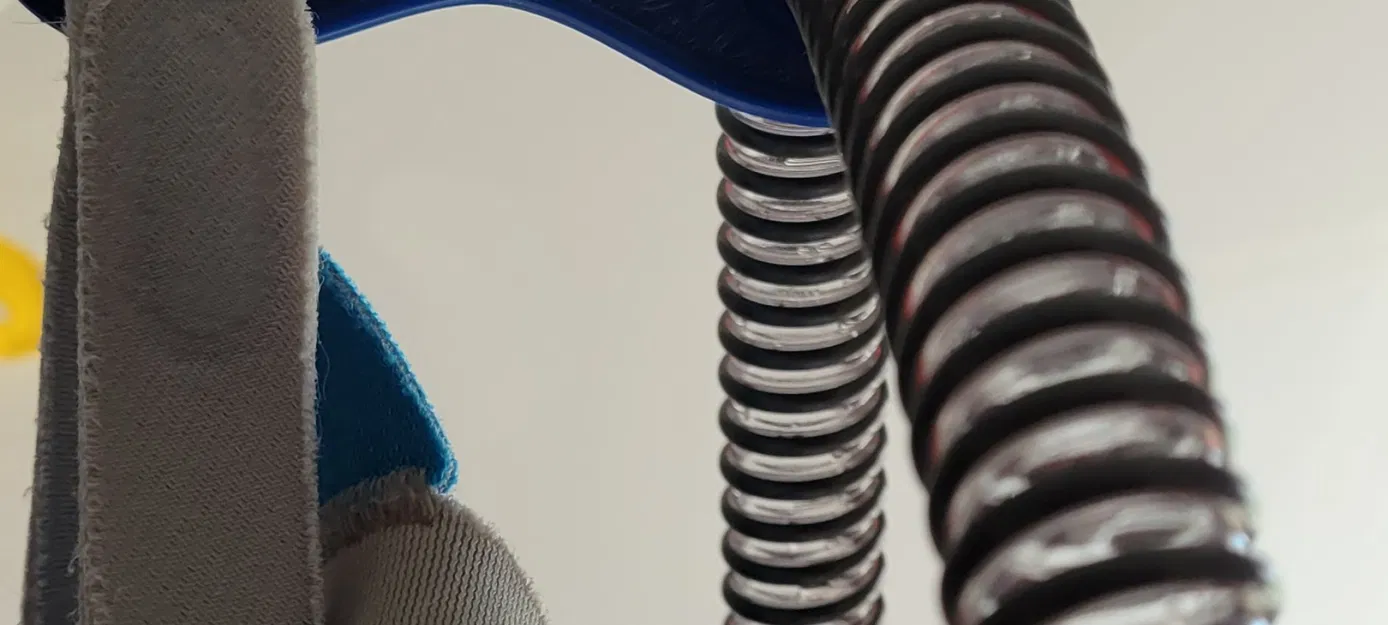 Móc Treo Rèm Tắm (Ống Dây CPAP) - Image 3