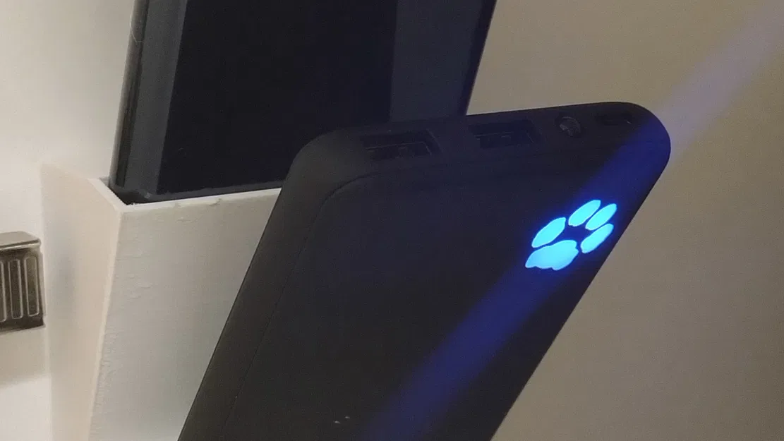 Giá đỡ điện thoại dán tường - Image 5