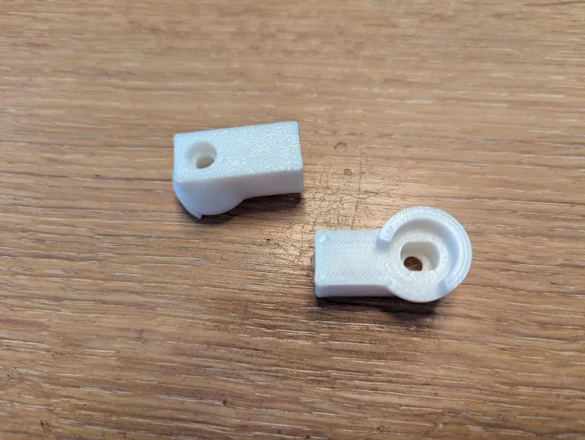 Tay van góc 1/2"x1/2" - Image 1