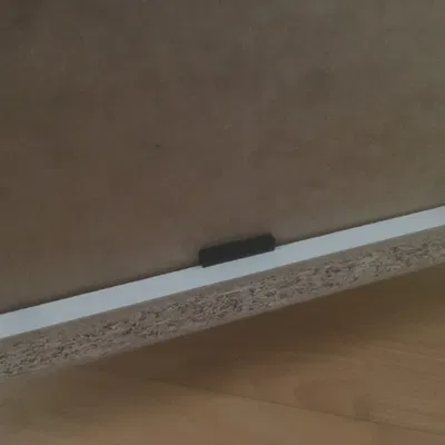 Fix rung vách sau tủ Stuva