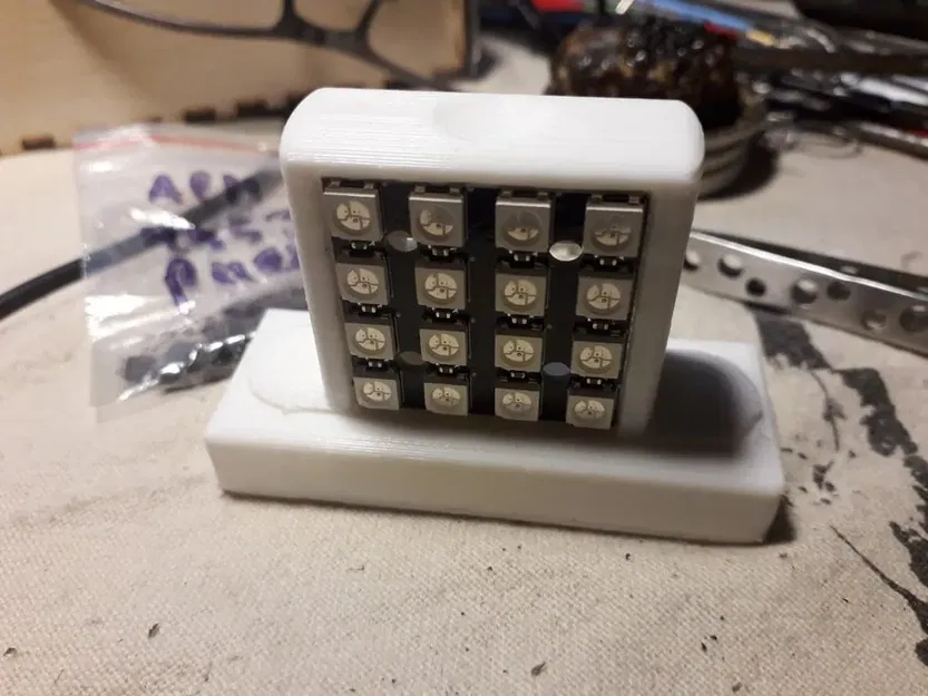 WS2812 matchbox clock - Image 5